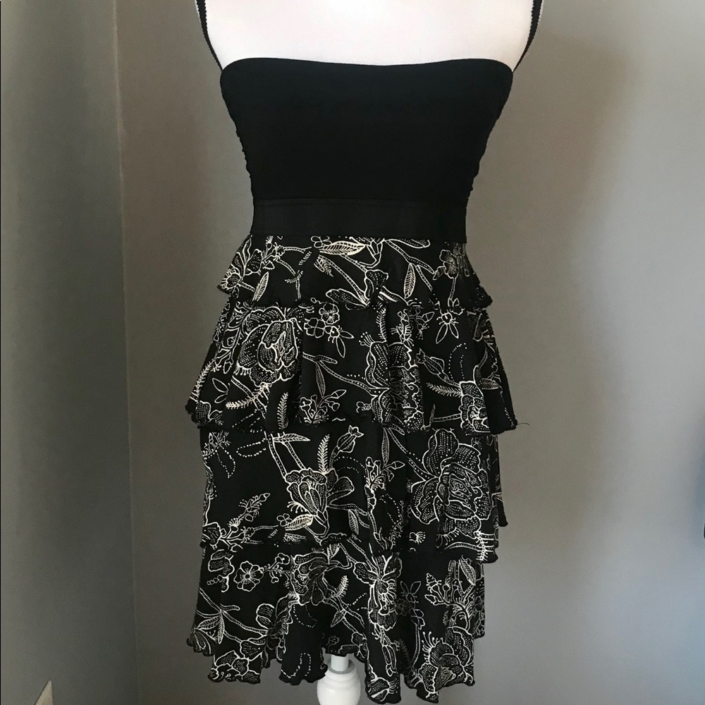 EXPRESS Strapless Dress - Like New!
